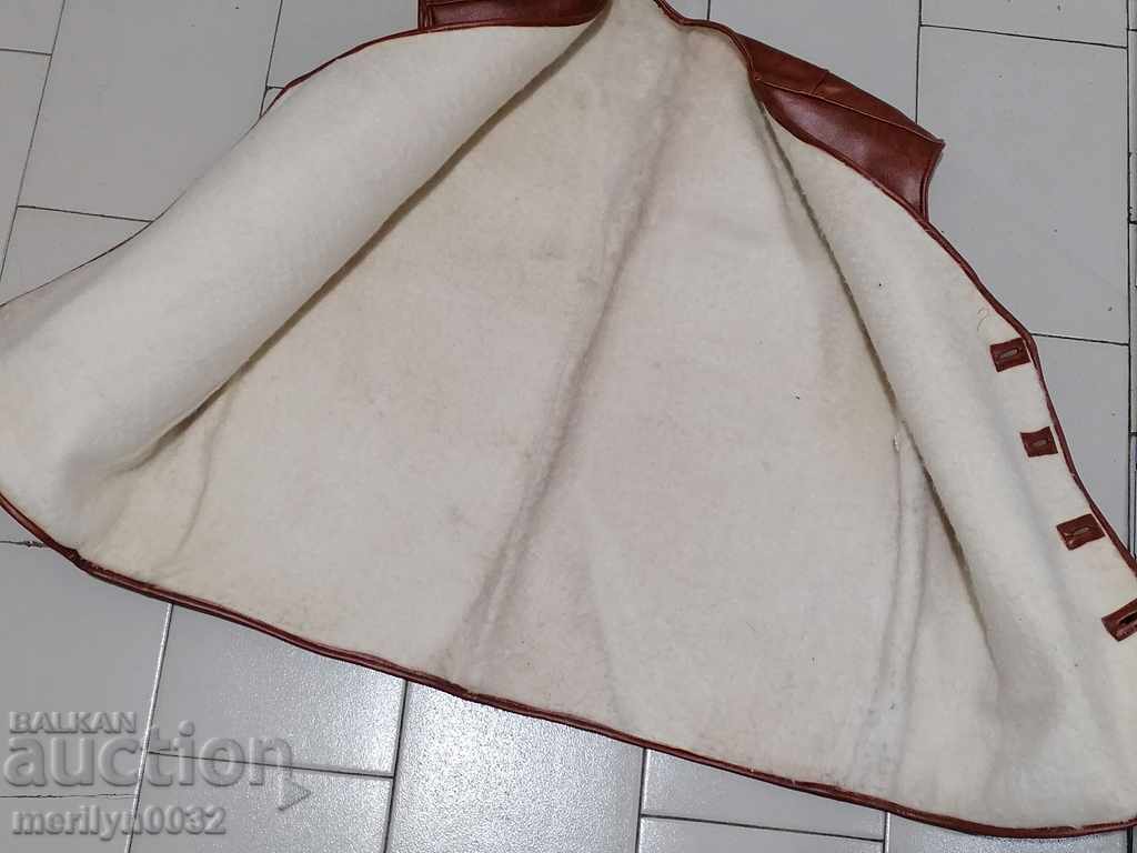 Licitație Vesta veche din anii '70 și '80 NRB reală socială NOU