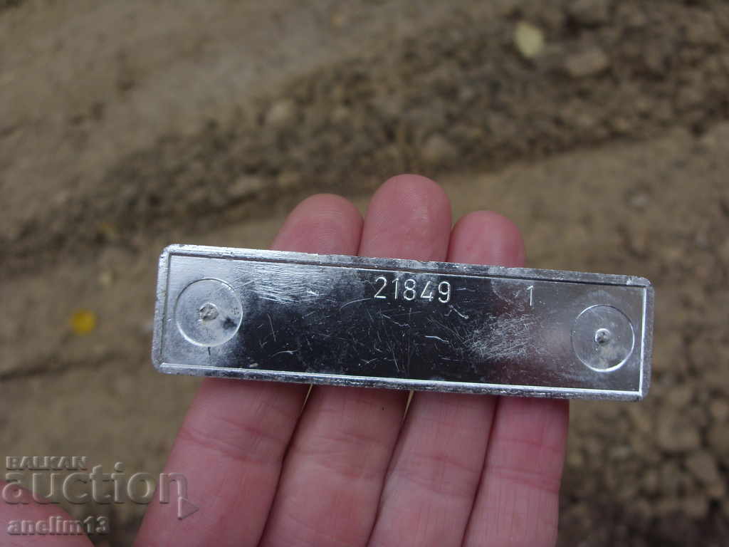 Livrarea EMBLEMA RETRO PENTRU MERCEDES BENZ