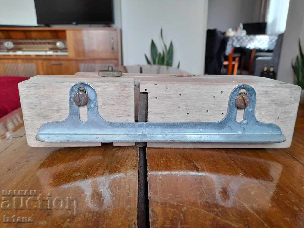 Old Woodworking Plane Howal - 6 Old Woodworking Plane Howal - 6