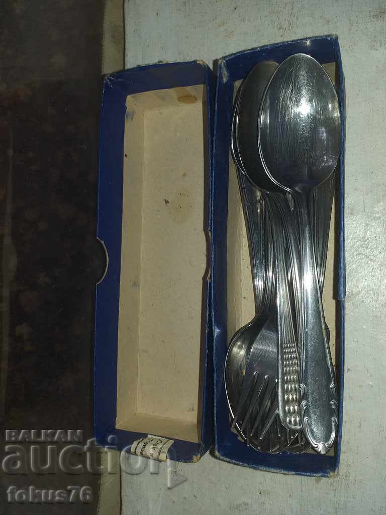 Various forks and spoons with price 19.00 BGN | € 9.71 Various forks and spoons with price 19.00 BGN | € 9.71