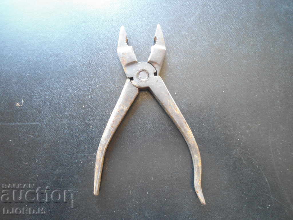 παλιά πένσα με τιμή 2.00 BGN | € 1.02 παλιά πένσα με τιμή 2.00 BGN | € 1.02