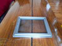 Стара алуминиева рамка за снимка