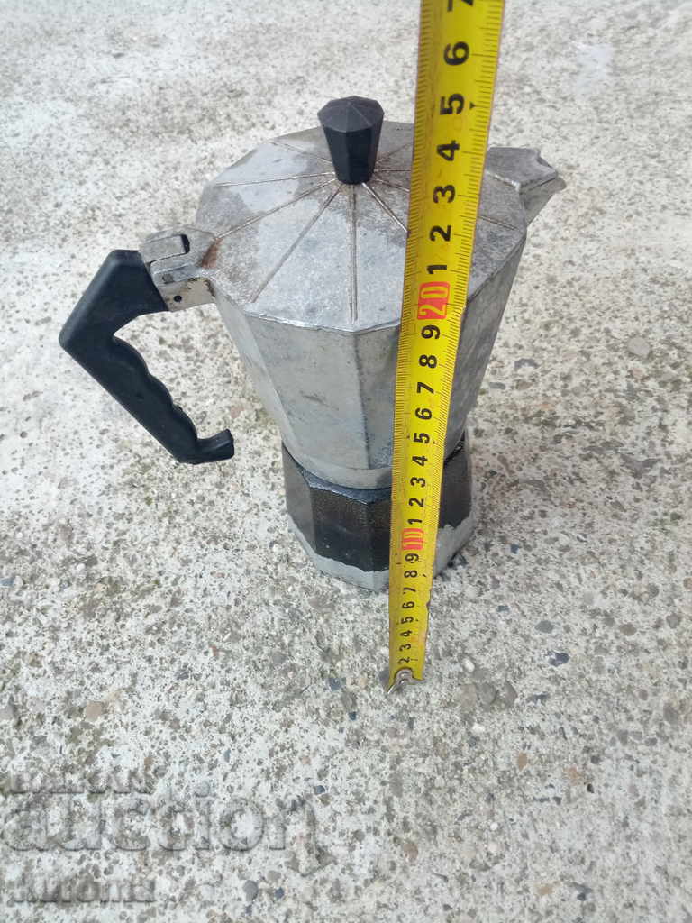 Licitație Vechi aparat de cafea