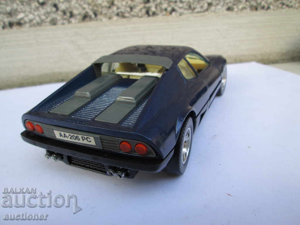 BURAGO FERRARI ITALIAN TOY1 / 24-row - 6