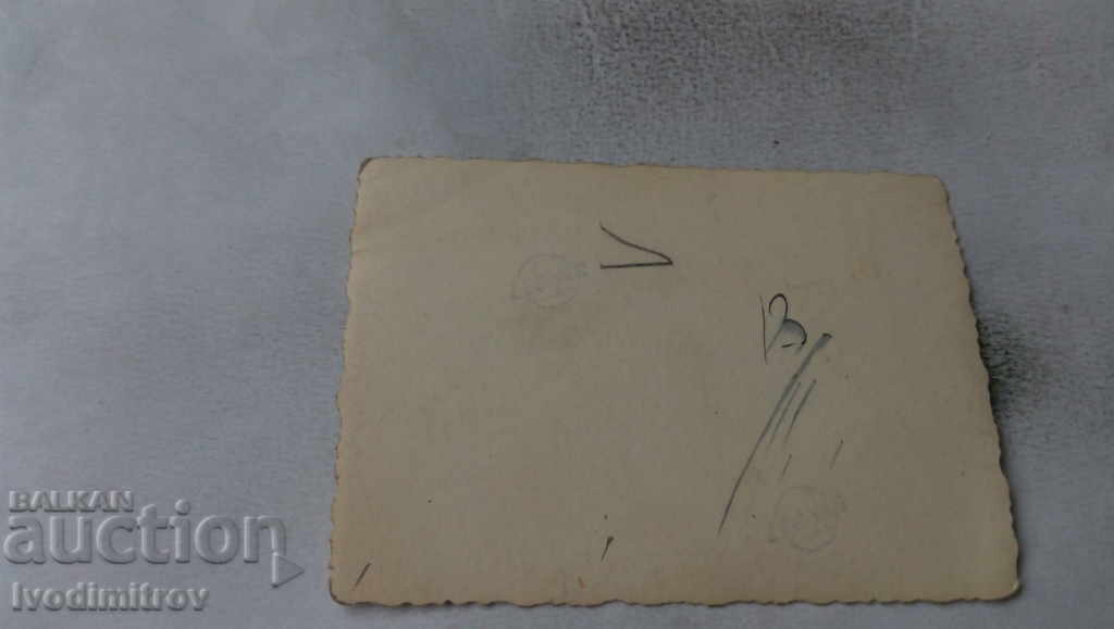 Φωτογραφία Αγόρια και κορίτσια με τιμή € 1.20 | 2.35 BGN Φωτογραφία Αγόρια και κορίτσια με τιμή € 1.20 | 2.35 BGN