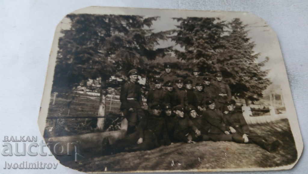Photo Group of soldiers