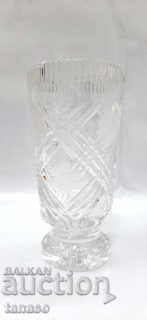 Old crystal vase 19 cm (2.2.6) with price 50.00 BGN | € 25.56