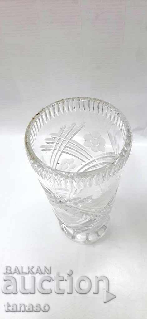 Delivery of Old crystal vase 19 cm (2.2.6)