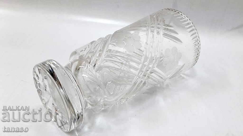 Vază retro din cristal cehesc, 1 kg, șlefuire în cruce, motive florale - 5