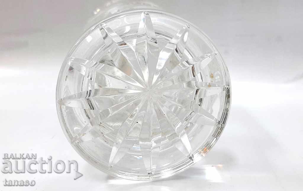 Vază retro din cristal cehesc, 1 kg, șlefuire în cruce, motive florale - 7