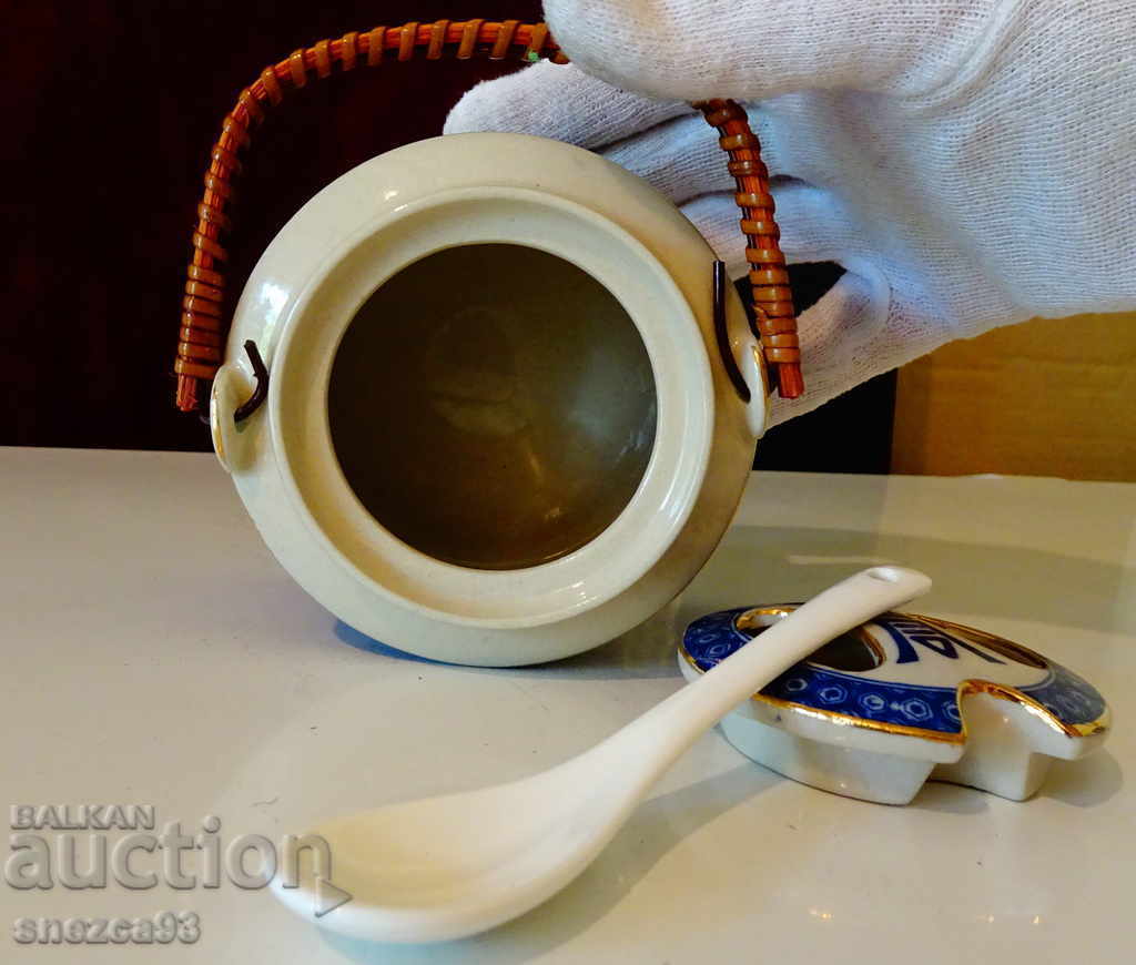 Sugar bowl, Chinese porcelain, cobalt, gold. - 7 Sugar bowl, Chinese porcelain, cobalt, gold. - 7