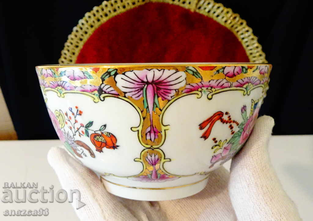 Candy box, bowl, Chinese Famille Rose porcelain, gold. - 6