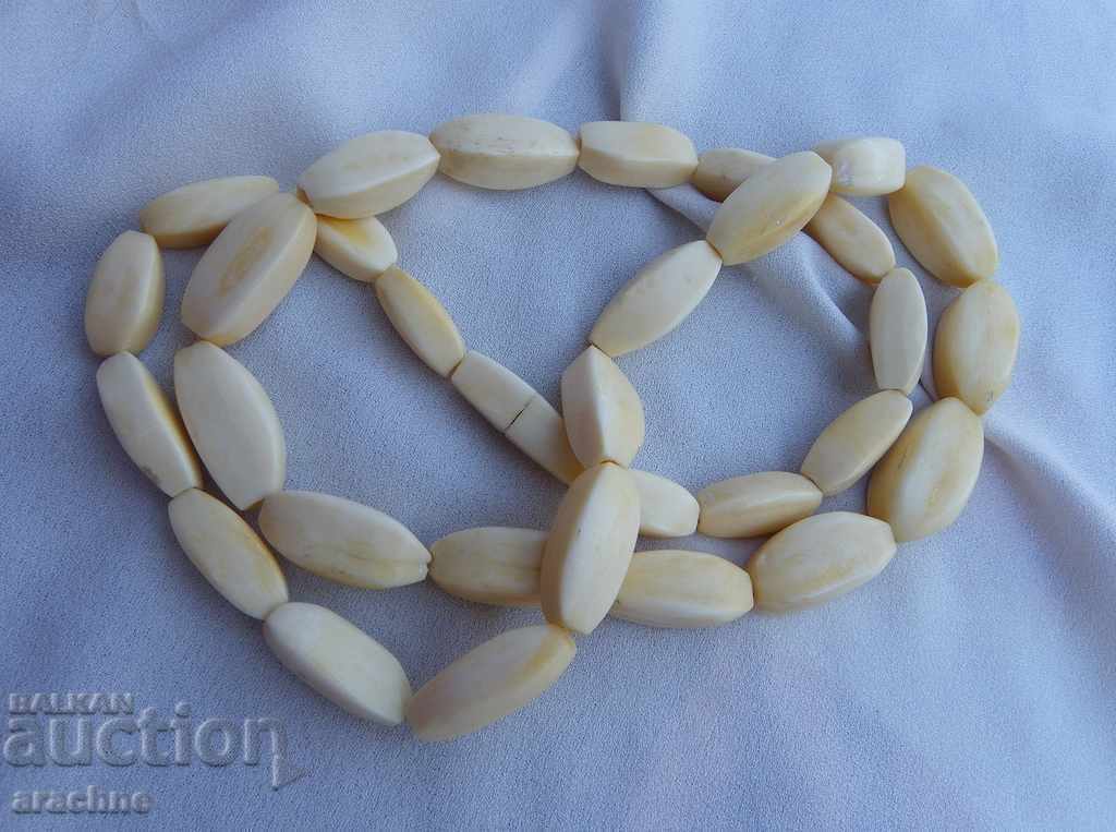 Ivory necklace with price 99.00 BGN | € 50.62 Ivory necklace with price 99.00 BGN | € 50.62