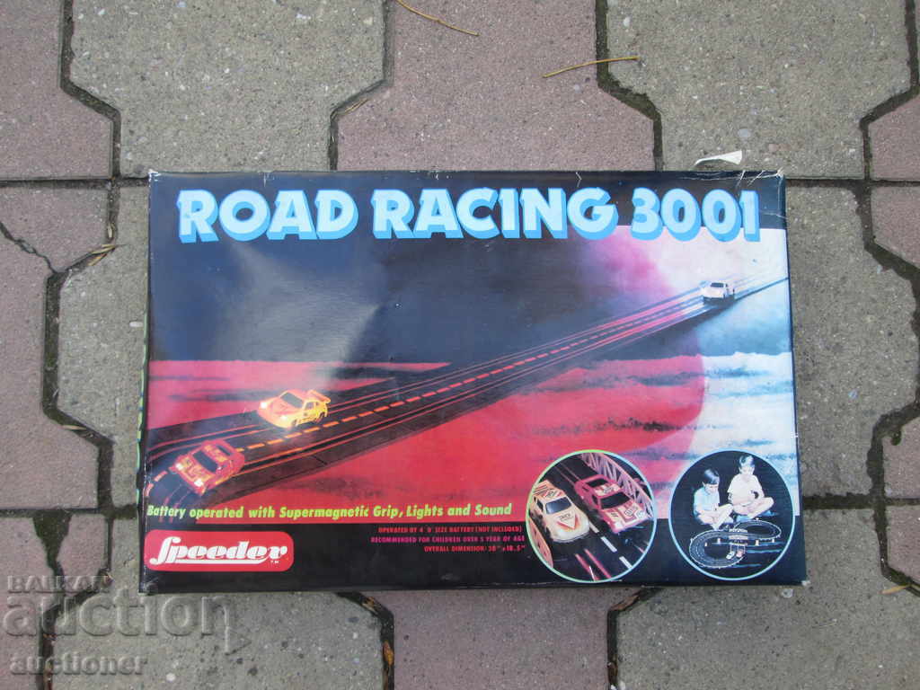 СТАРА РЕТРО ЕЛЕКТРИЧЕСКА ПИСТА С КОЛИЧКИ с цена 200.00 лв. | € 102.26 СТАРА РЕТРО ЕЛЕКТРИЧЕСКА ПИСТА С КОЛИЧКИ с цена 200.00 лв. | € 102.26