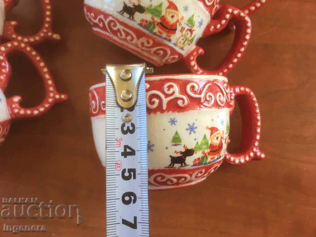 Auction CUP CUP CERAMICS CHRISTMAS-6 PCS Auction CUP CUP CERAMICS CHRISTMAS-6 PCS