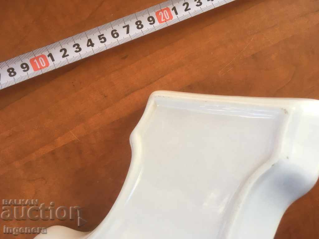 Auction PORCELAIN TRAY CHRISTMAS PLATEAU Auction PORCELAIN TRAY CHRISTMAS PLATEAU