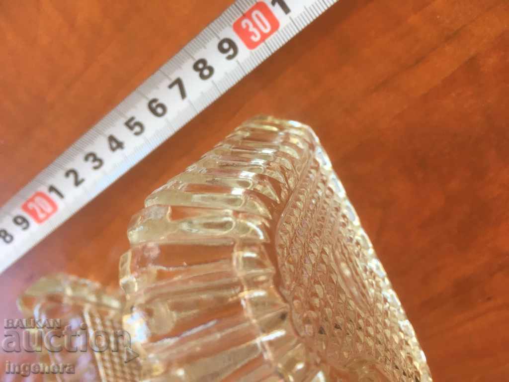 Auction  VESSEL GLASS RELIEF THICK FOR NUTS-3 PCS