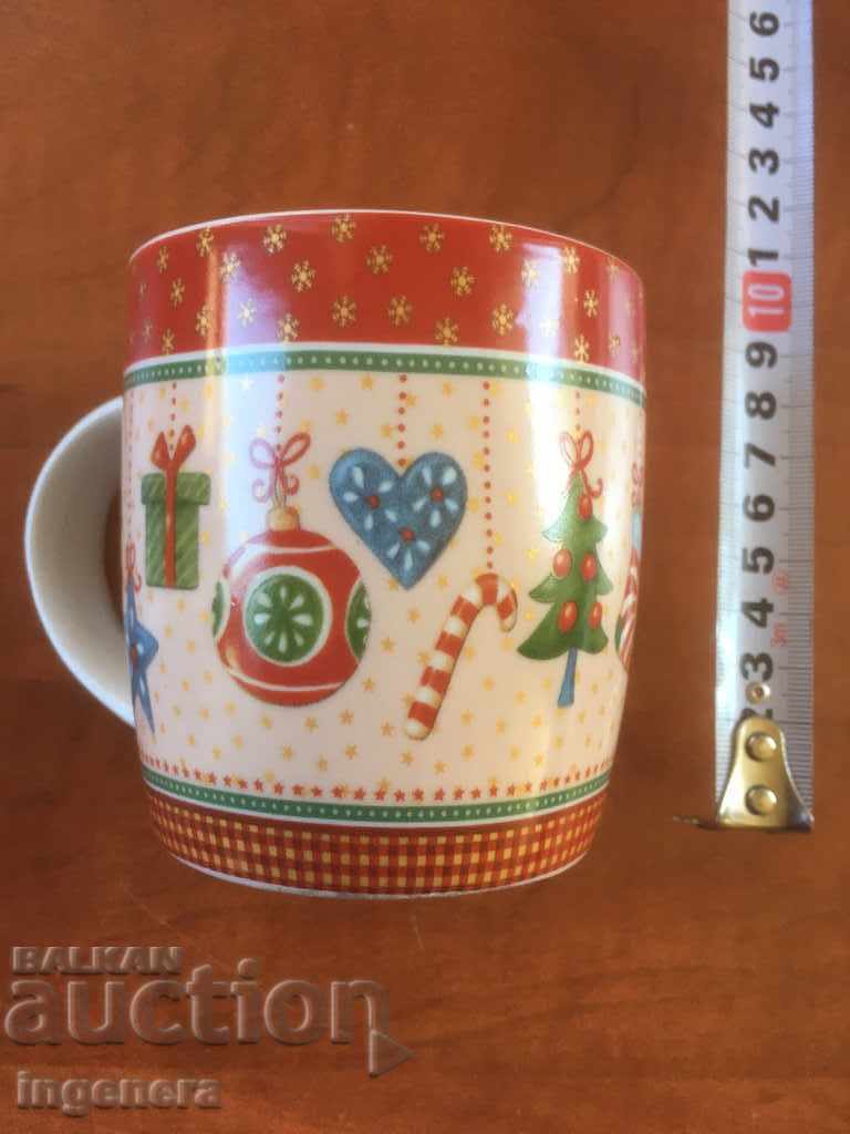 Auction  PORCELAIN GLASS BIG CHRISTMAS MUG