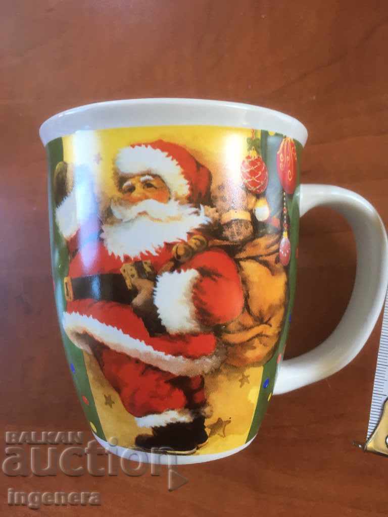 Auction  PORCELAIN LARGE CHRISTMAS MUG