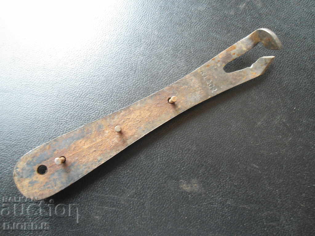 Old tool, marking with price 8.00 BGN | € 4.09 Old tool, marking with price 8.00 BGN | € 4.09