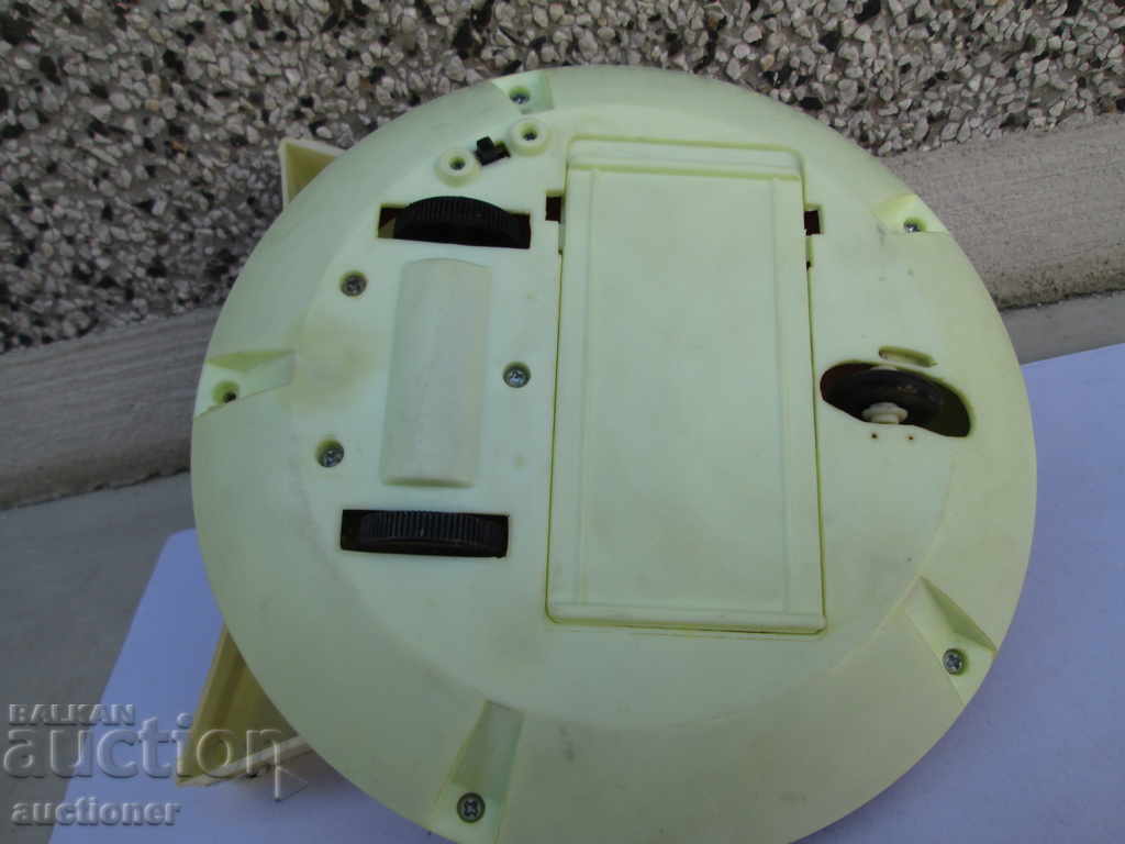 OLD METAL TOY SPACE SHIP - 5 OLD METAL TOY SPACE SHIP - 5