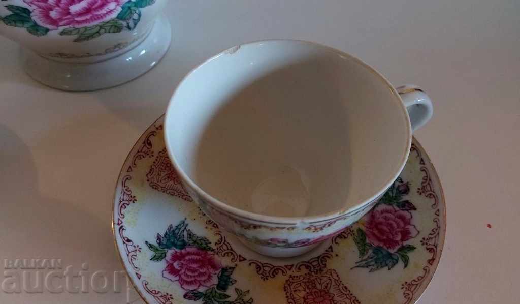 SOC RARE CHINESE PORCELAIN TEA SERVICE COFFEE TEAPOT with price 39.00 BGN | € 19.94 SOC RARE CHINESE PORCELAIN TEA SERVICE COFFEE TEAPOT with price 39.00 BGN | € 19.94