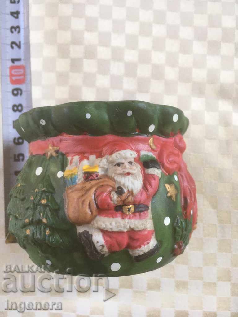 CERAMICS RELIEF BONBONIER CHRISTMAS COURT - 5
