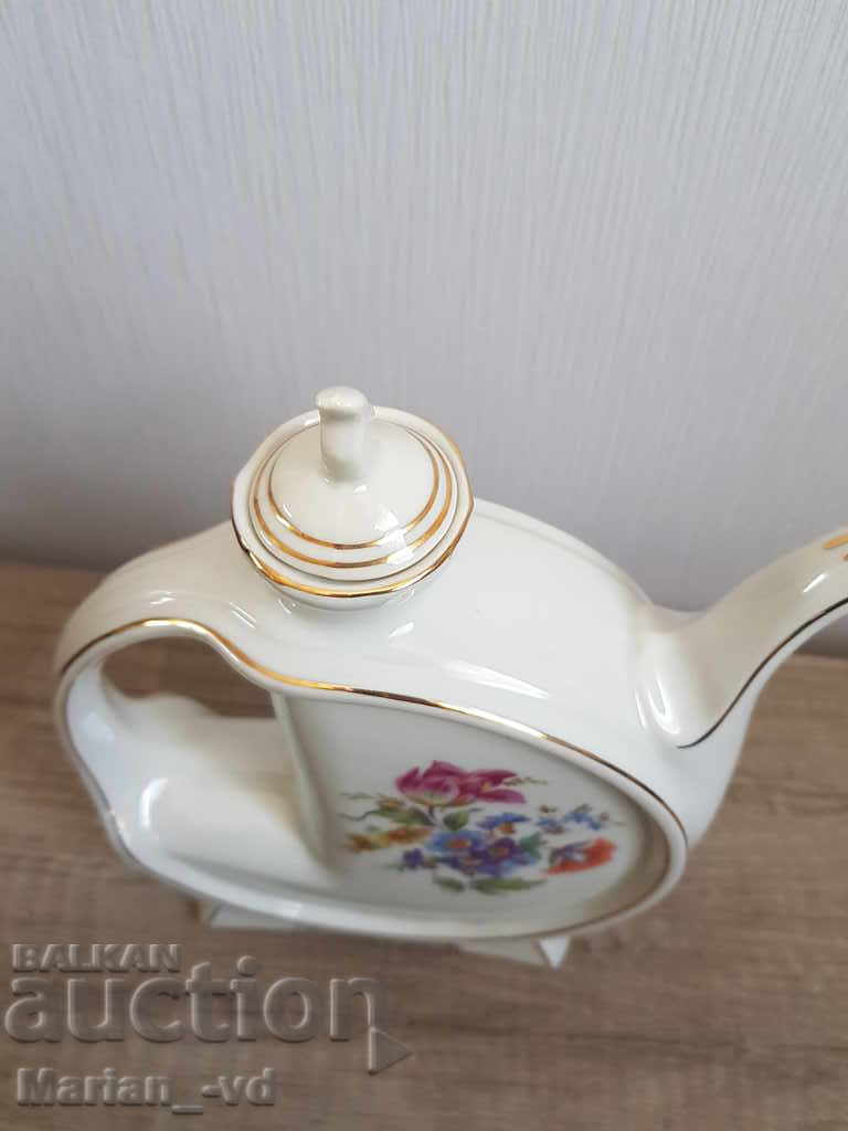 Delivery of Old porcelain jug for brandy 1968 Delivery of Old porcelain jug for brandy 1968