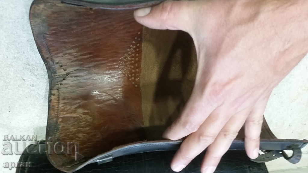 Delivery of Leather Gaiters - Cavalry Kingdom of Bulgaria Delivery of Leather Gaiters - Cavalry Kingdom of Bulgaria