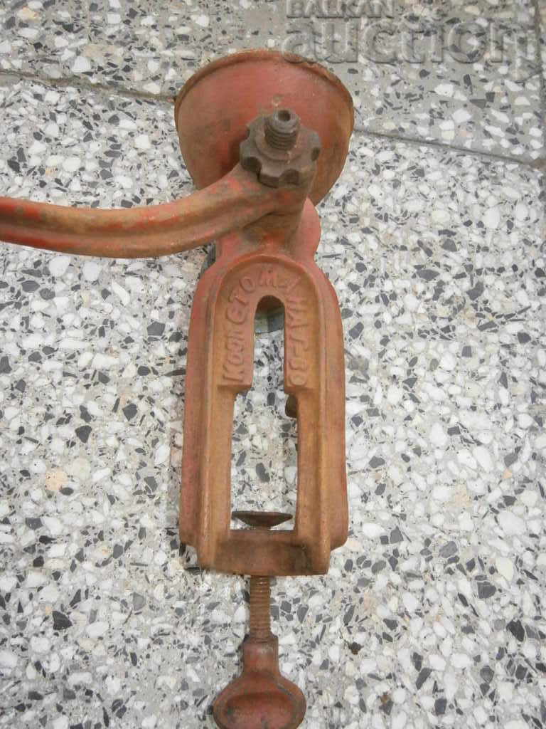 Delivery of ancient cast iron mill mill STOMANA Gabrovo