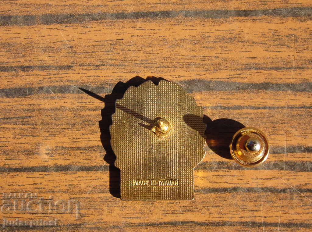 enameled sports badge sign IAAF Mobil GRAND PRIX - 6 enameled sports badge sign IAAF Mobil GRAND PRIX - 6