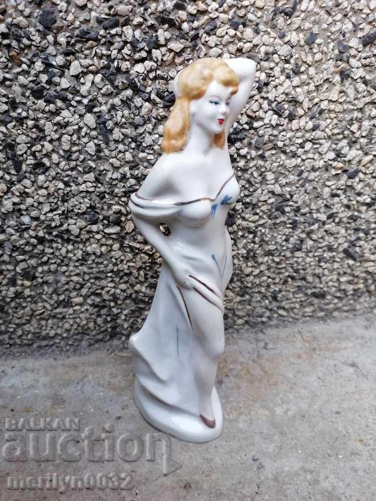 Porcelain figure, plastic, statuette, porcelain, USSR with price 197.00 BGN | € 100.72 Porcelain figure, plastic, statuette, porcelain, USSR with price 197.00 BGN | € 100.72