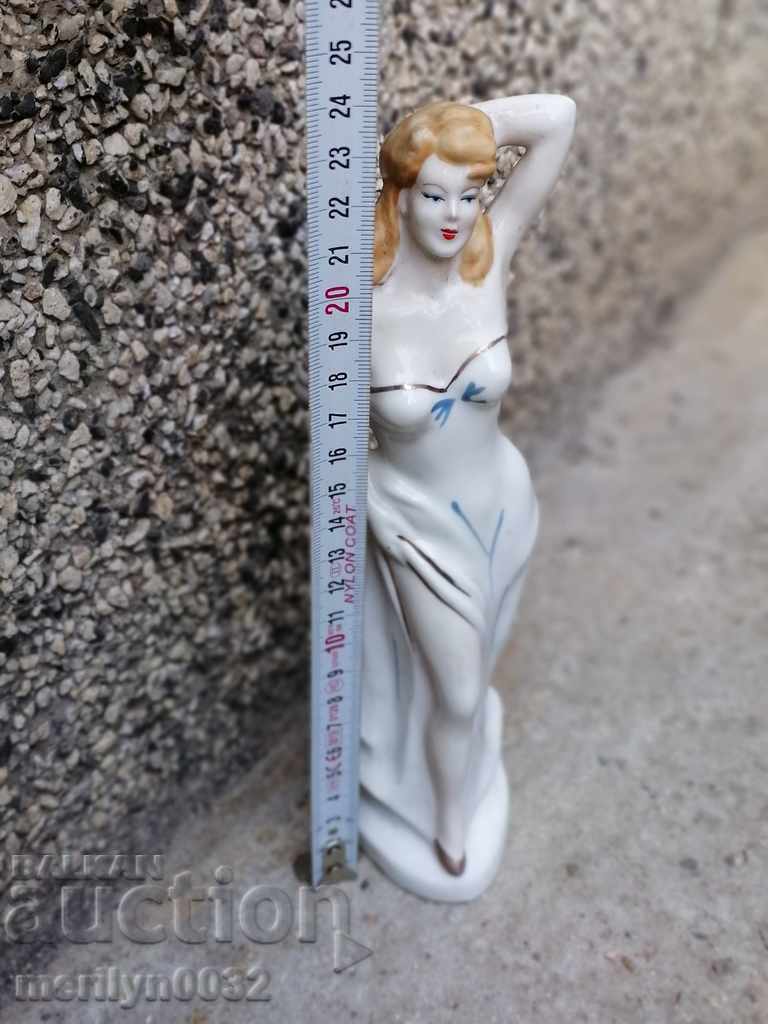 Delivery of Porcelain figure, plastic, statuette, porcelain, USSR Delivery of Porcelain figure, plastic, statuette, porcelain, USSR