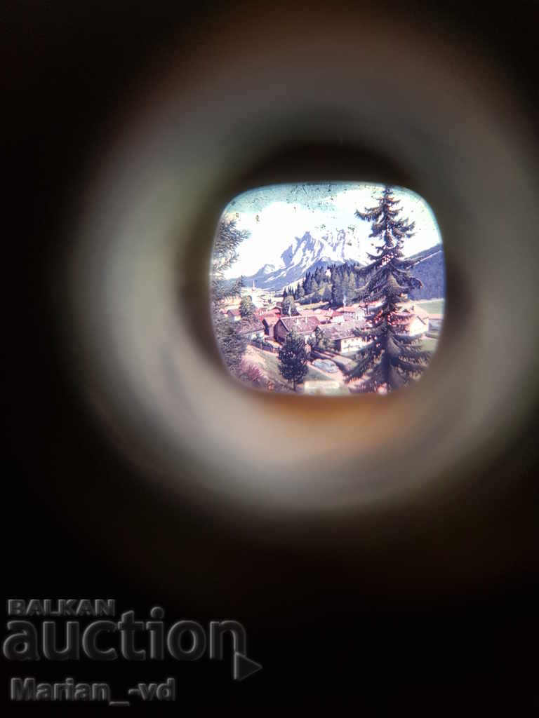 Old plasticoscope with herbarium edelweiss on the screen - 6 Old plasticoscope with herbarium edelweiss on the screen - 6