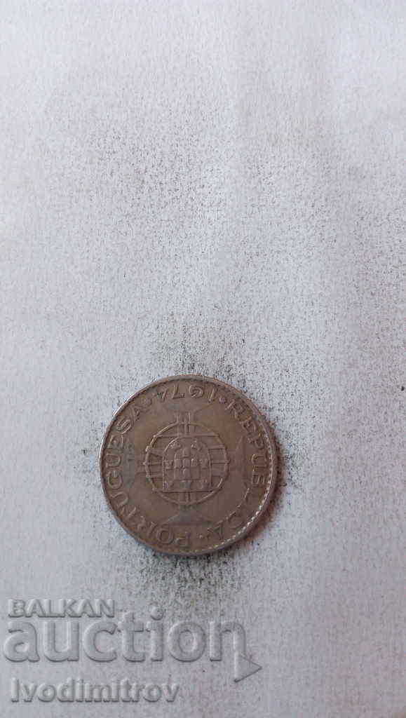 Mozambique 10 Escudo 1974 with price 3.45 BGN | € 1.76 Mozambique 10 Escudo 1974 with price 3.45 BGN | € 1.76