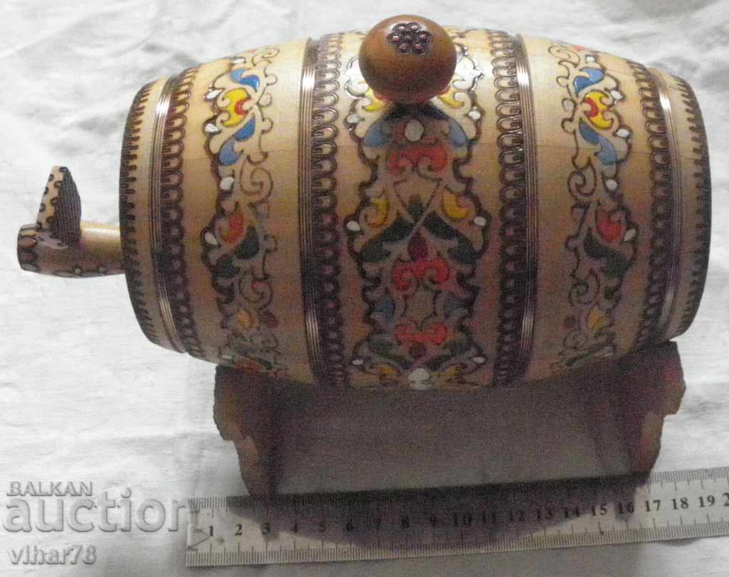 Wooden barrel - number 5 - 6 Wooden barrel - number 5 - 6