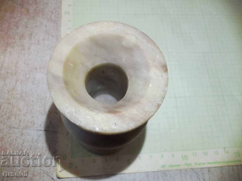 Δημοπρασία Μαρμάρινο κηροπήγιο από τη σάλτσα για κερί Δημοπρασία Μαρμάρινο κηροπήγιο από τη σάλτσα για κερί