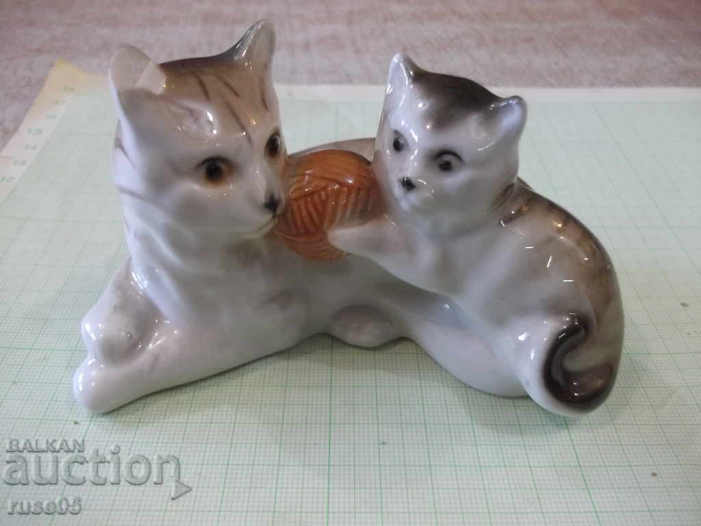 Porcelain cats