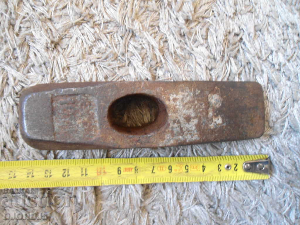 Cu ciocanul marcat - 5