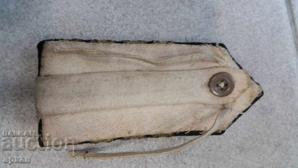 Licitație Vechea eșoletă a Marinei Militare Licitație Vechea eșoletă a Marinei Militare