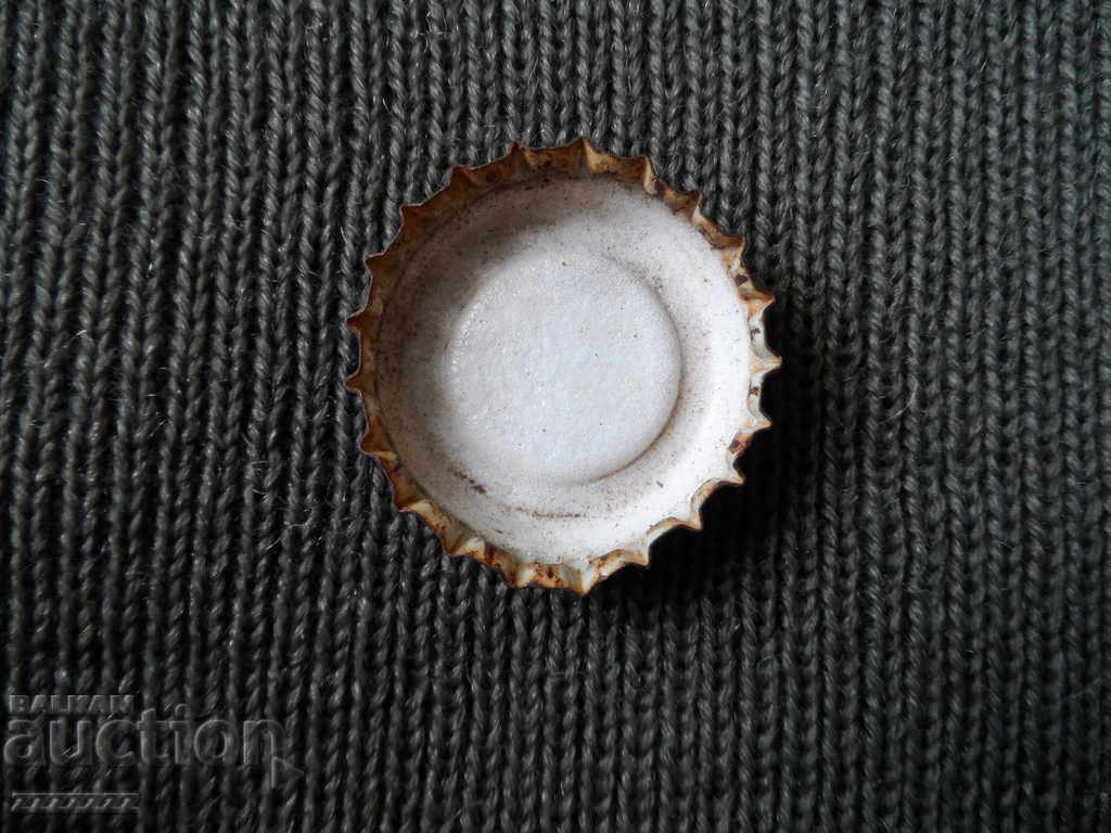 Karlovo cap with price 3.00 BGN | € 1.53 Karlovo cap with price 3.00 BGN | € 1.53