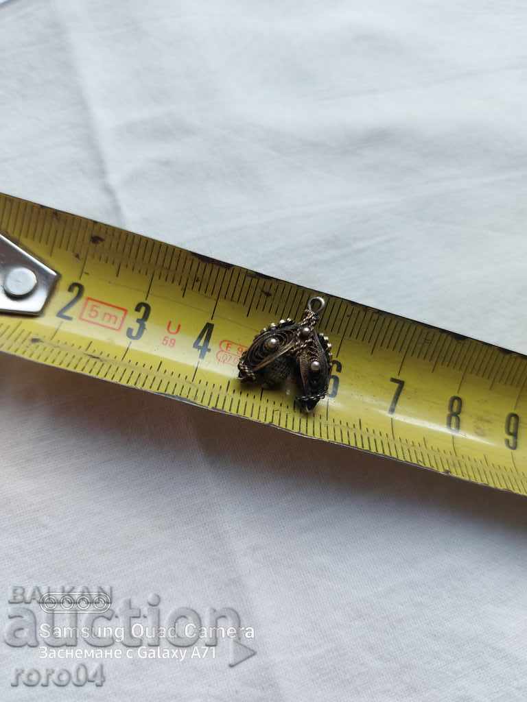 Auction REVIVAL PENDANT - SILVER Auction REVIVAL PENDANT - SILVER