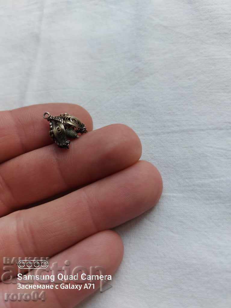 REVIVAL PENDANT - SILVER - 6 REVIVAL PENDANT - SILVER - 6