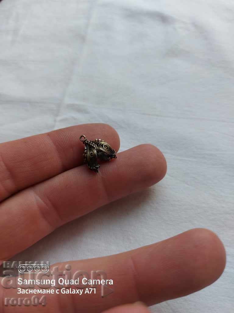 REVIVAL PENDANT - SILVER - 7 REVIVAL PENDANT - SILVER - 7