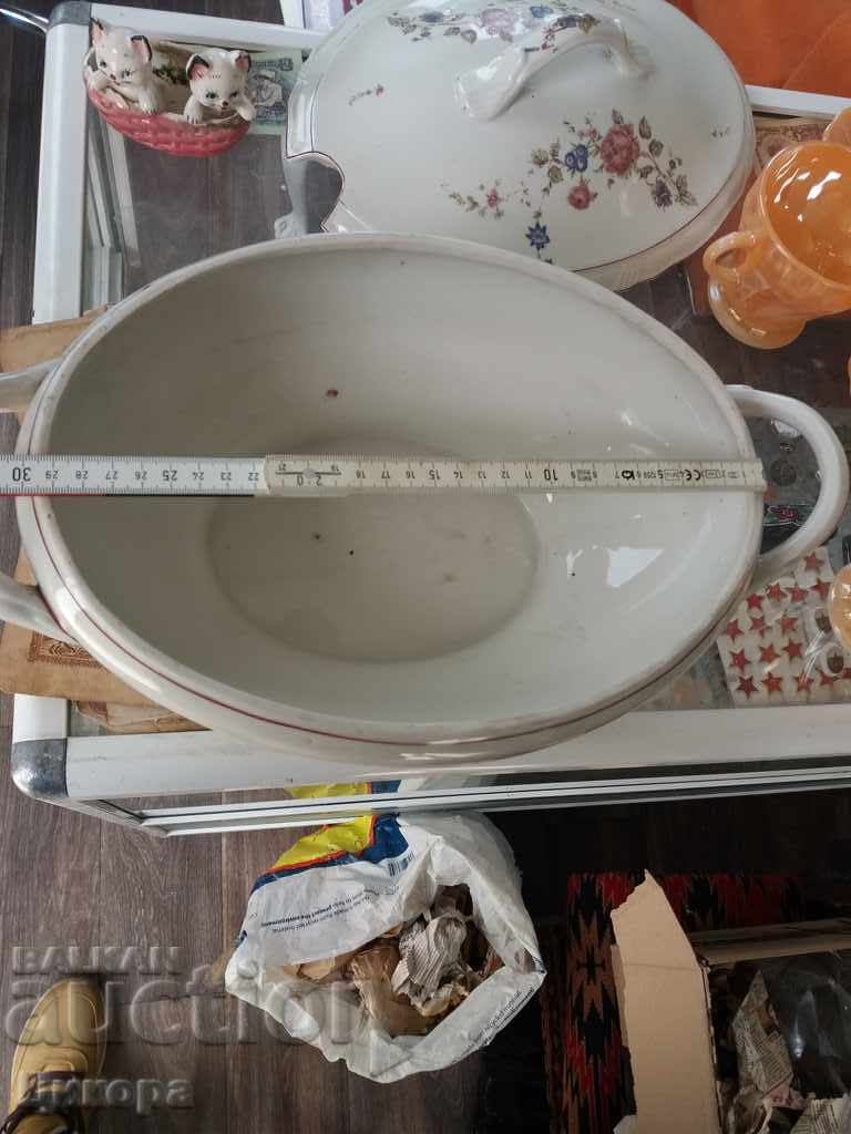 LARGE PORCELAIN SOUP with price 80.00 BGN | € 40.90