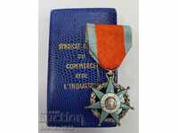 Collectible French medal medal with ribbon and box