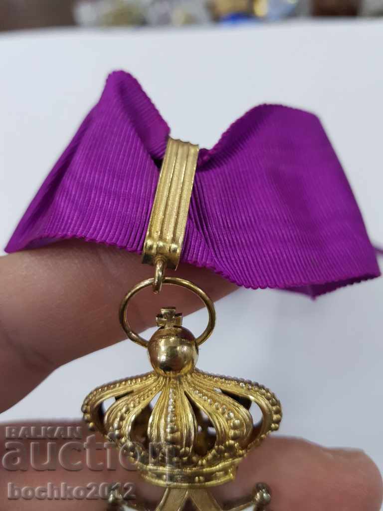 Belgian silver royal order with enamel and gilding, 3rd century. - 6 Belgian silver royal order with enamel and gilding, 3rd century. - 6