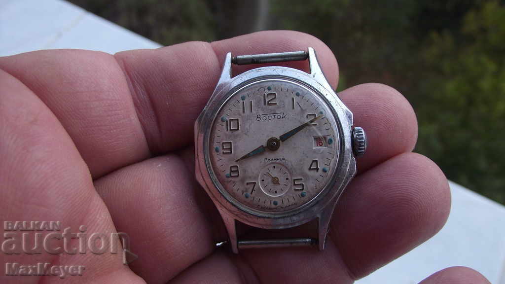 CLOCK - "EAST" / 17 cam. 2605 mech. - with price 100.00 BGN | € 51.13 CLOCK - "EAST" / 17 cam. 2605 mech. - with price 100.00 BGN | € 51.13