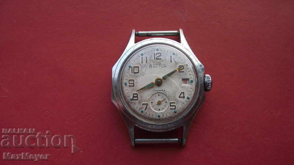 CLOCK - "EAST" / 17 cam. 2605 mech. - CLOCK - "EAST" / 17 cam. 2605 mech. -