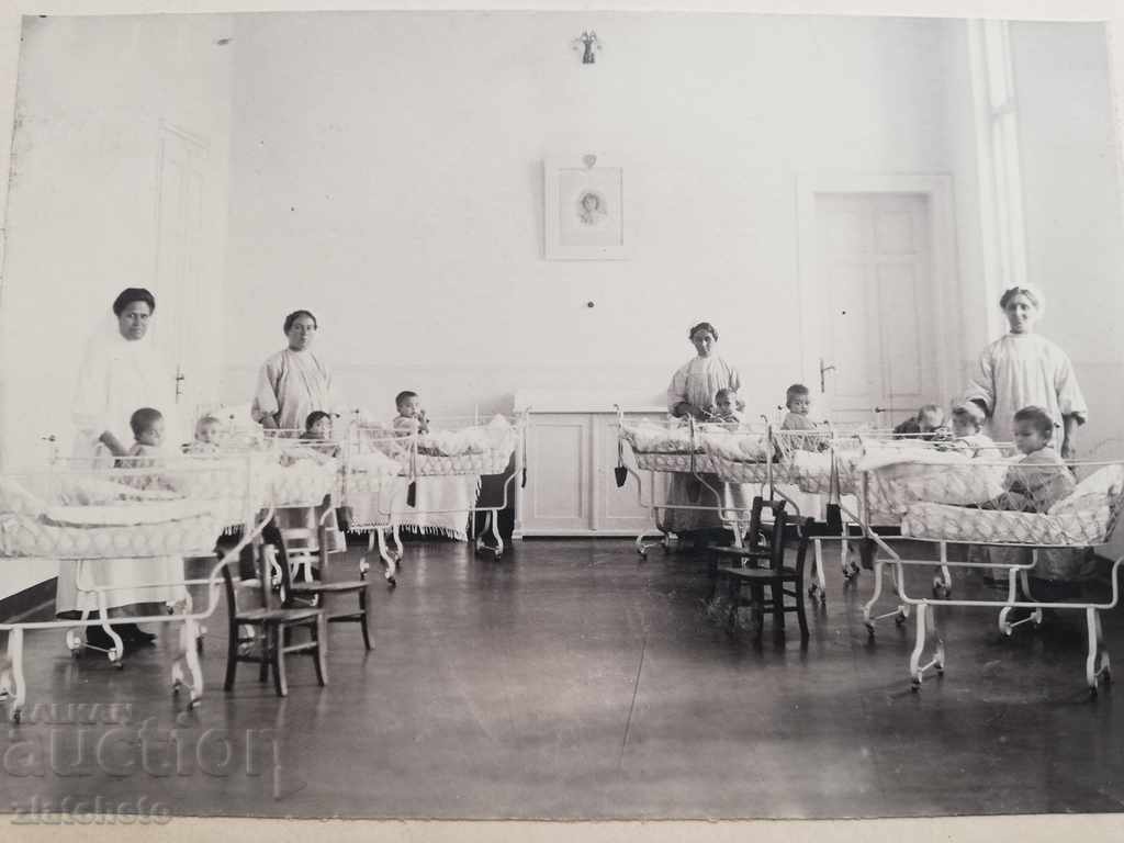 Auction Old photo Hard cardboard Auction Old photo Hard cardboard